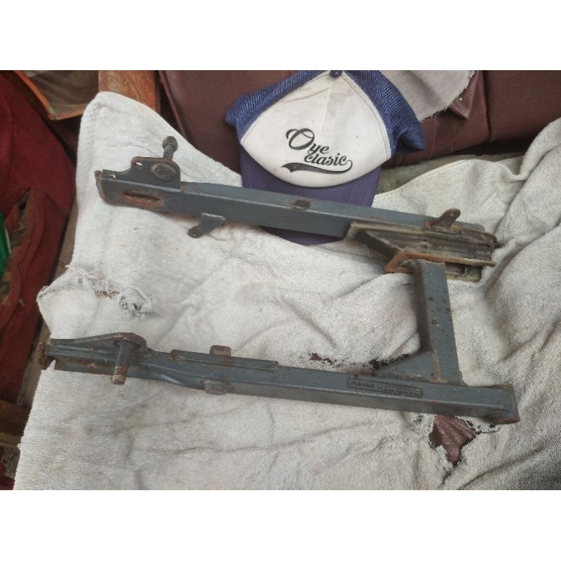 Swing Arm Honda Kirana original