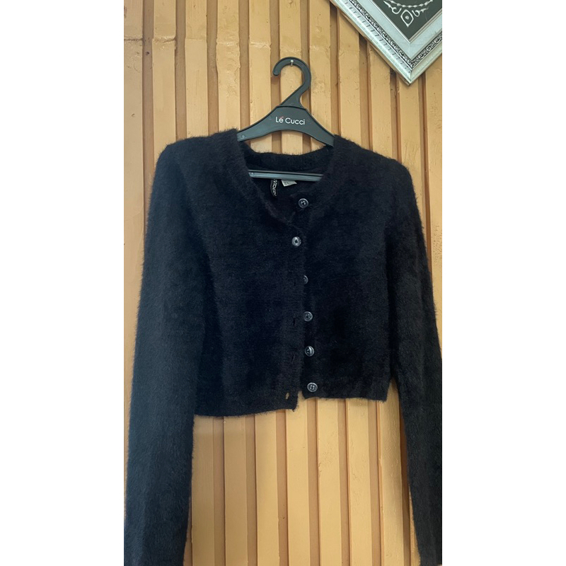 jaket bulu halus adem hnm