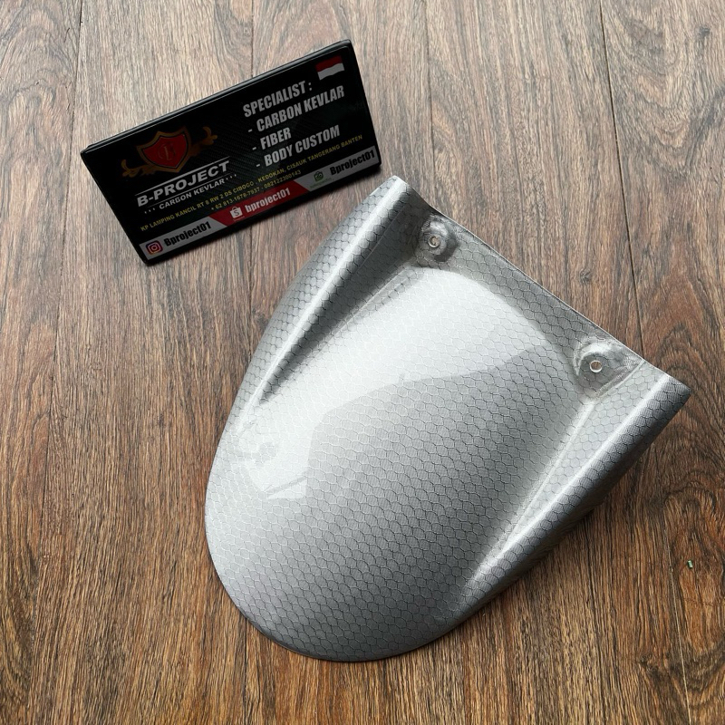Hugger Aprilia RSV4 Carbon Infusion