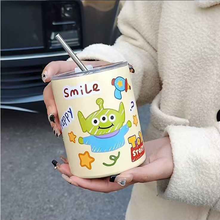 Gelas kaca lucu TOY STORE terbaru mug kaca free box dan sedotan botol kaca viral karakter unik