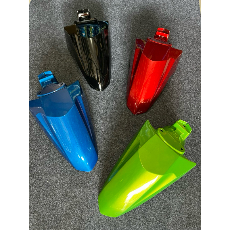 spakbor depan Beat FI 2013