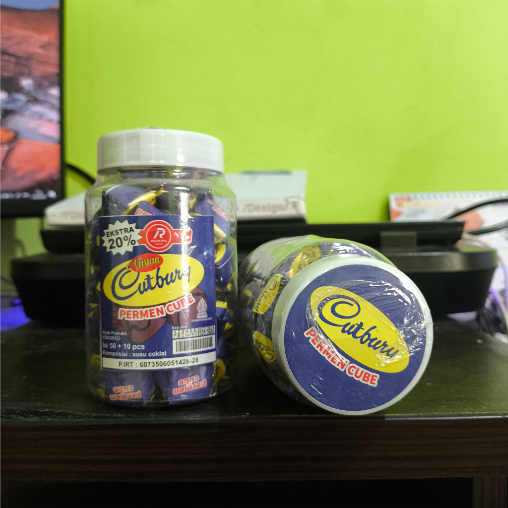 

Permen Coklat Curbury Cube Candy isi 60pcs