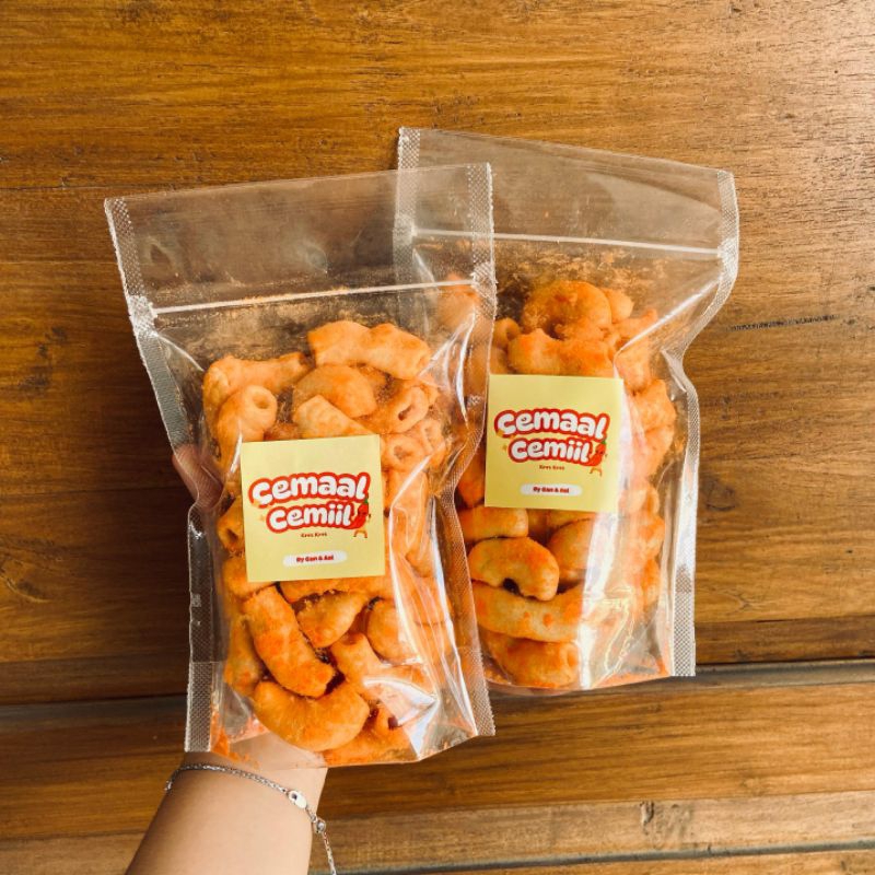 

KERUPUK MAKARONI ANEKA RASA by CemaalCemiil