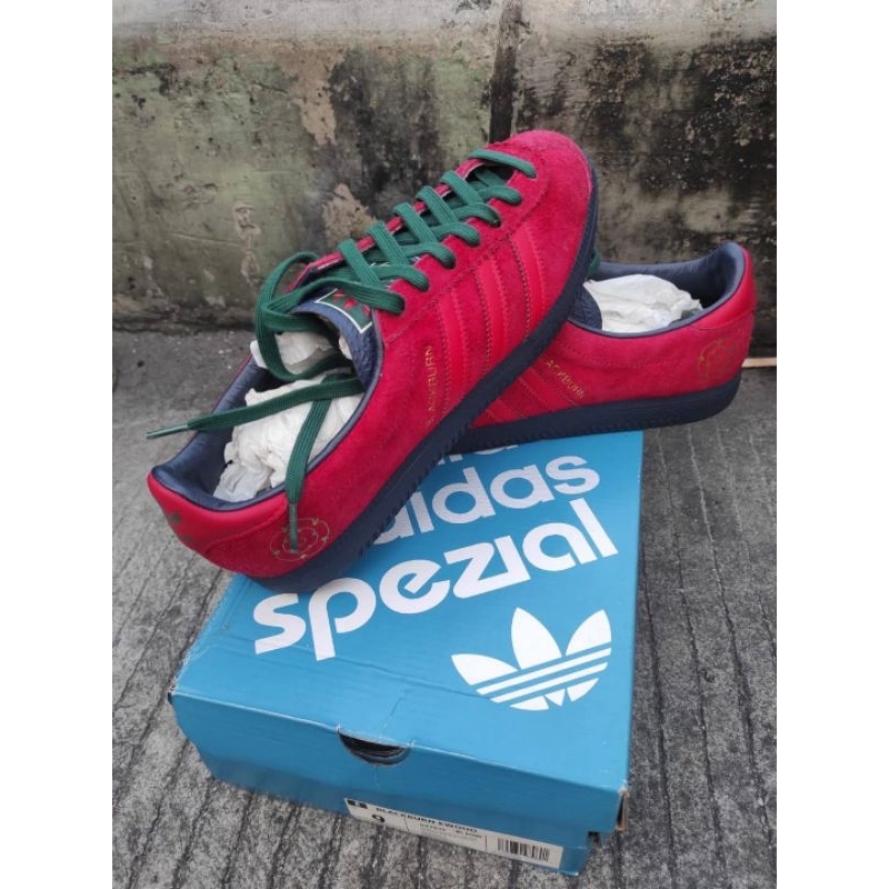 Adidas Blackburn