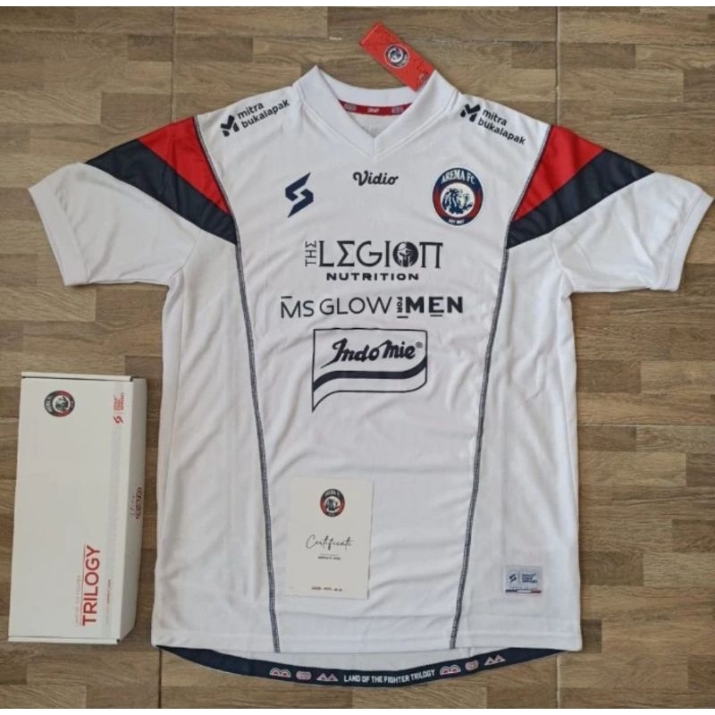 Jersey Home Arema FC musim 2022