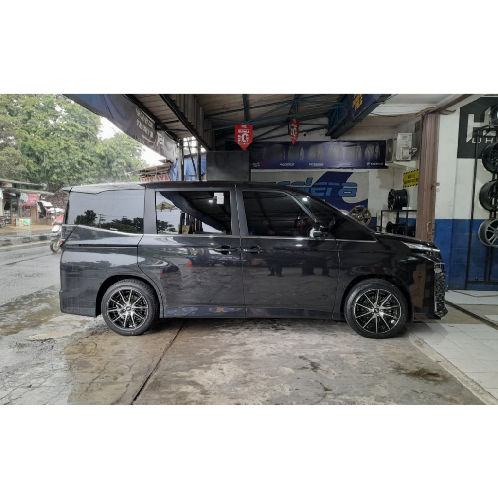 PAKET VELG PLUS BAN ACCELERA 225 50 R18 UNTUK MOBIL VOXI USE VELG HSR BALIGE RING 18