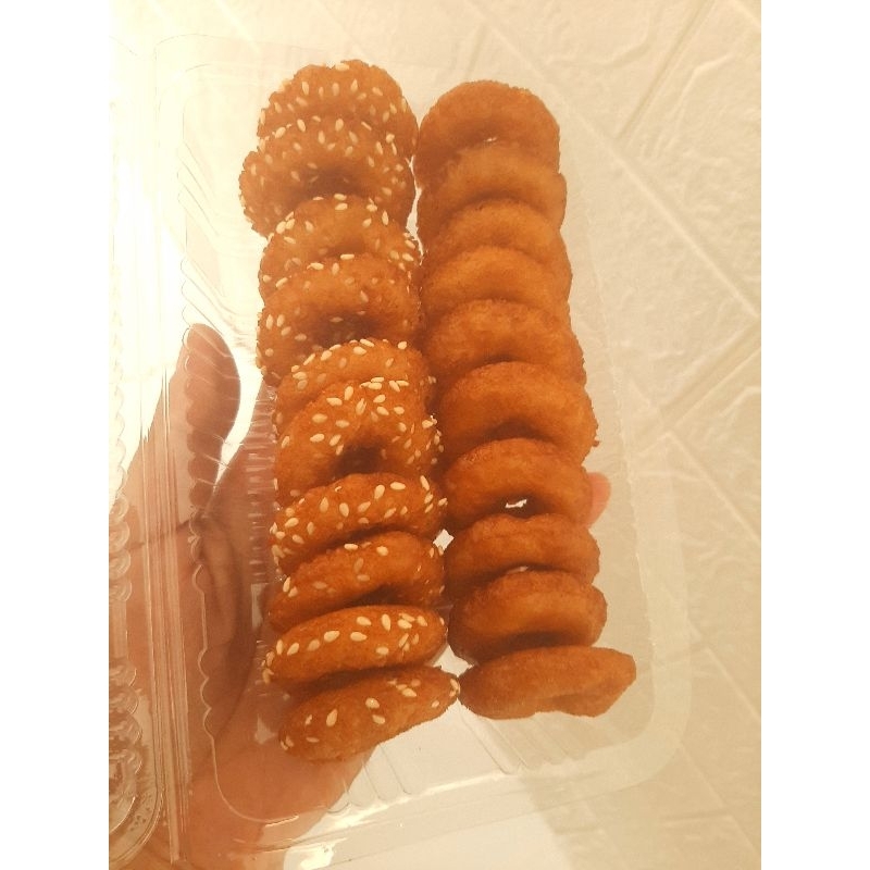 

kue ali agrem/kue cincin mix original ali agrem 10pcs x wijen ali agrem 10pcs