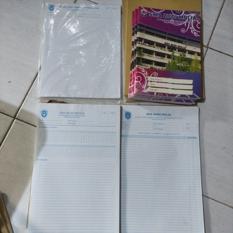 

buku SMA Budi Mulia(buku tulis dan lembar jawaban)