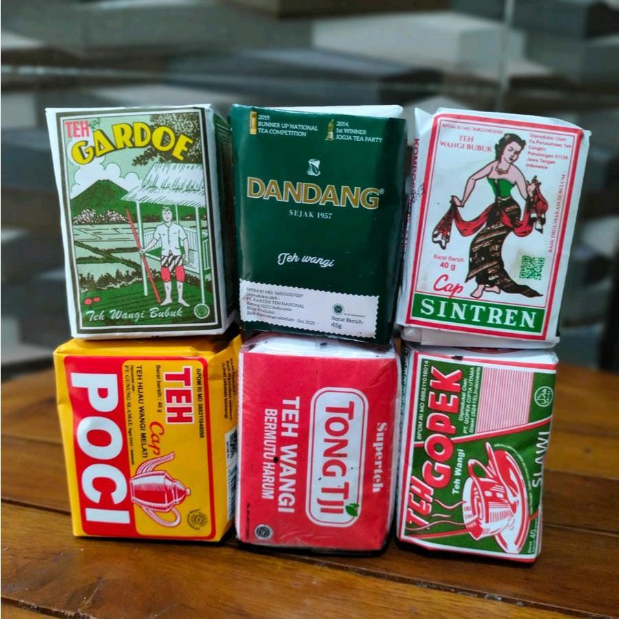 

TEH RACIKAN SOLO LEGENDARIS (Gardoe ijo, Dandang Item, Sintren, Poci Kuning, Tongtji merah, Gopek) Melati Tea