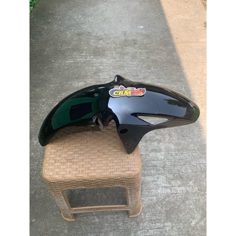 spakbor slebor depan CBR 150 lama old warna hitam