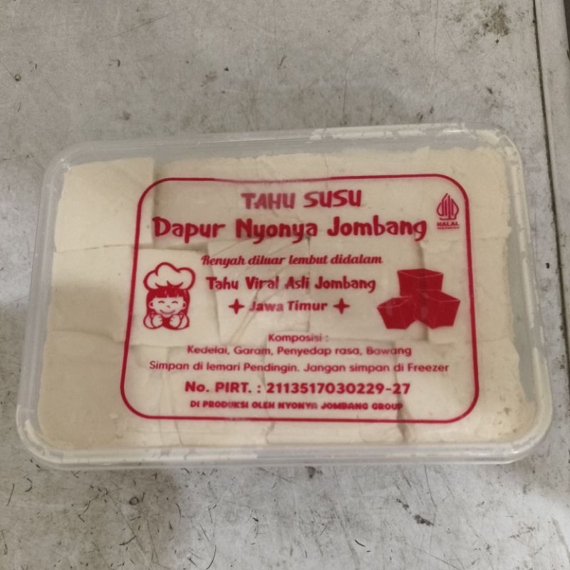 

Tahu Susu / Tasu Aliya Asli Jombang