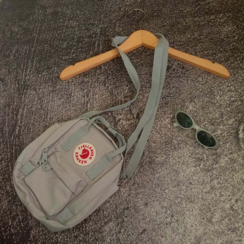 TAS SLINGBAG MINI FJALL RAVEN KANKEN GRAY SECOND
