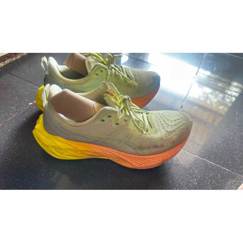 asics novablast 4