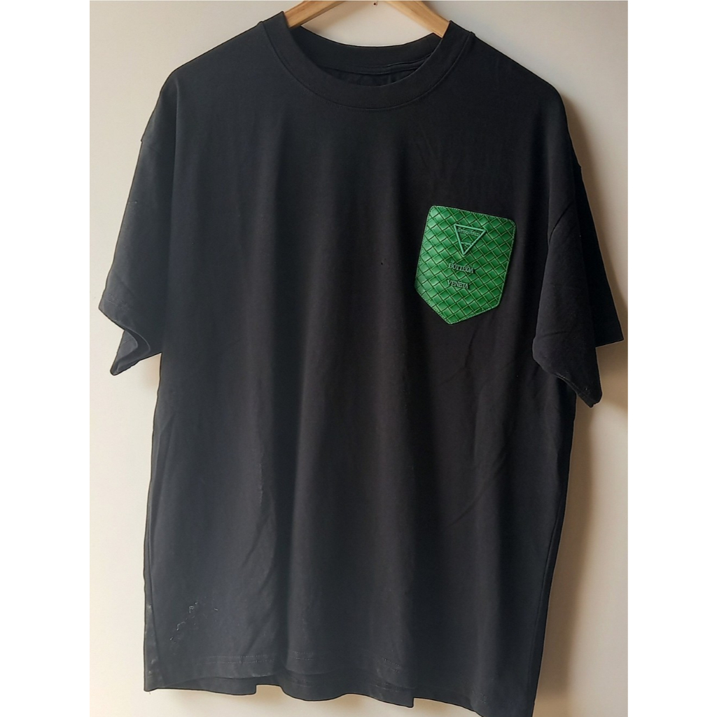 BOTTEGA VENETA T-shirt Black Kaos Oblong Lengan Pendek