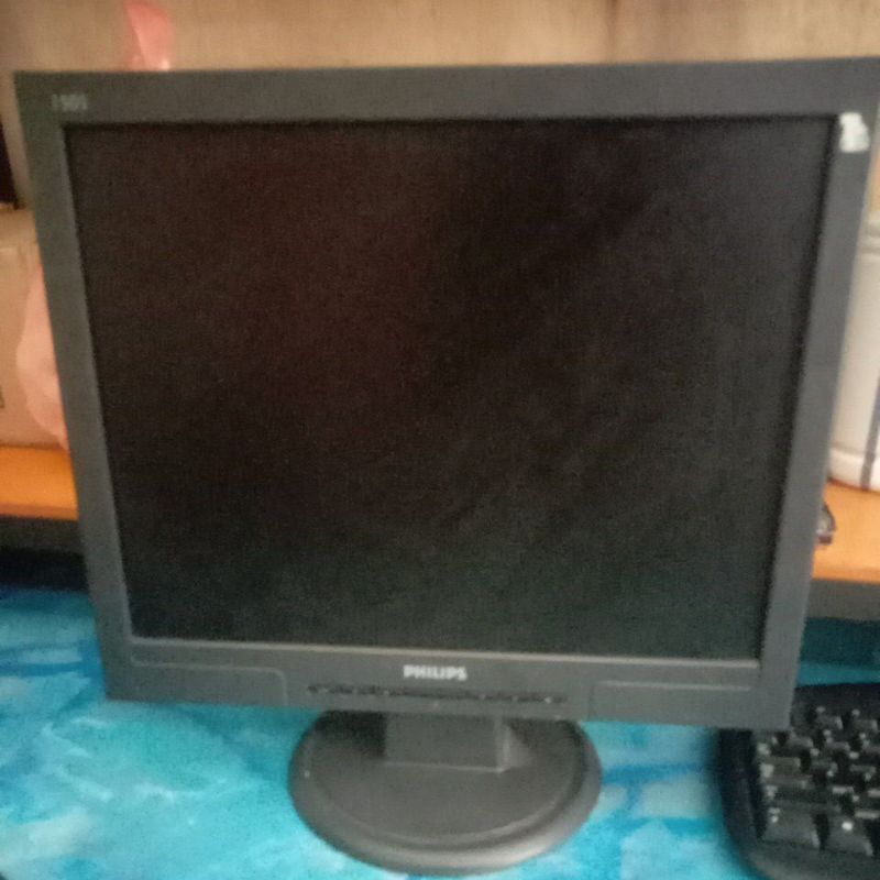 monitor lcd 15" minus