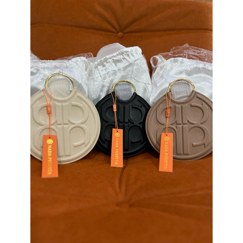 Nada Puspita - Hand bag