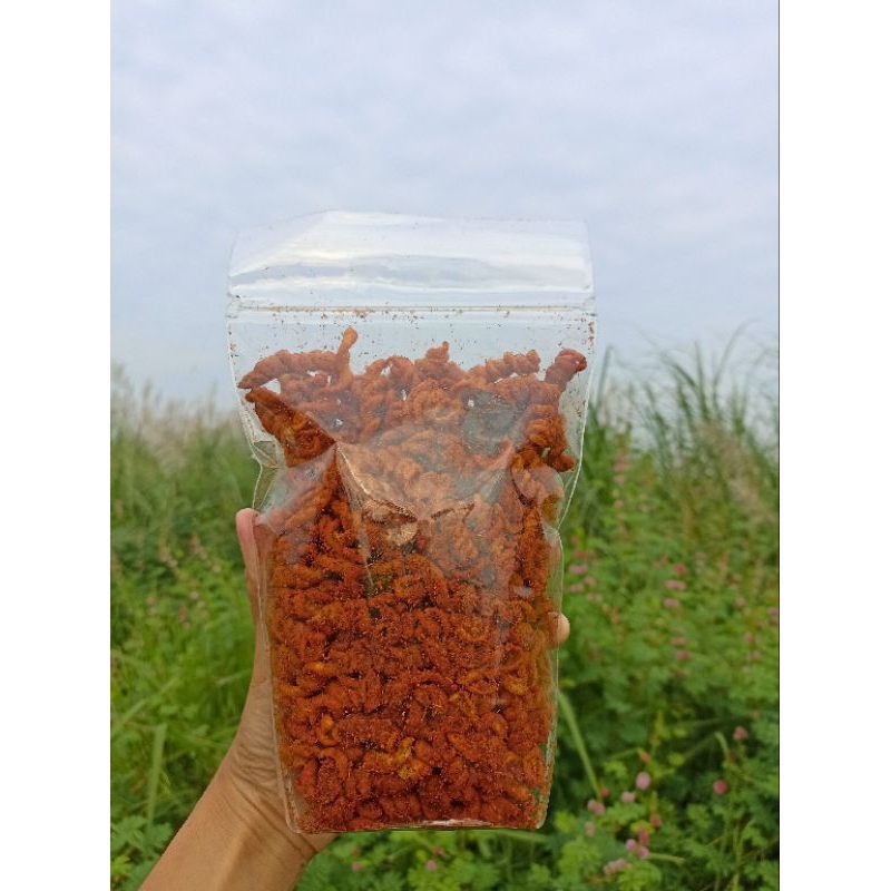 

Macaroni spiral/ulir pedas asin daun jeruk kemasan 200 gr
