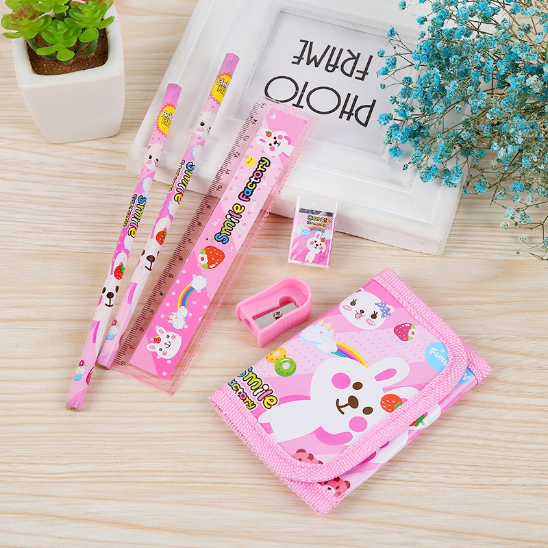 

Ay00! Set Alat Tulis Lengkap Dompet Lucu dan Unik Katakter Sanrio Kuromi/Melody/Cinnamoroll