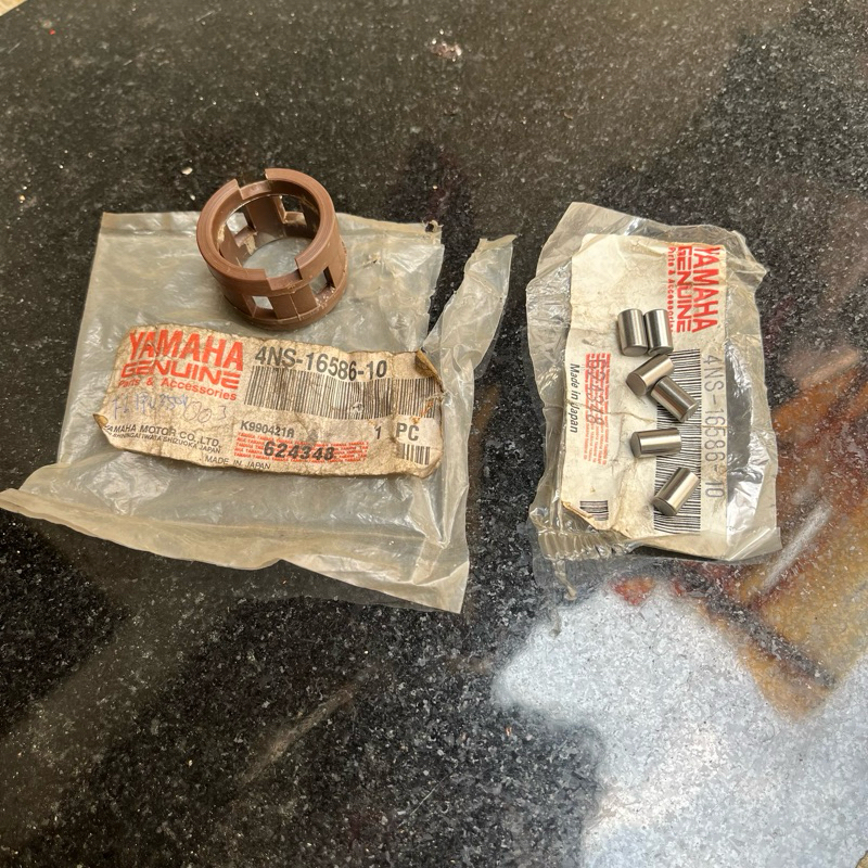 Cage set pin bentengan kopling Yamaha Fizr Original japan Nos