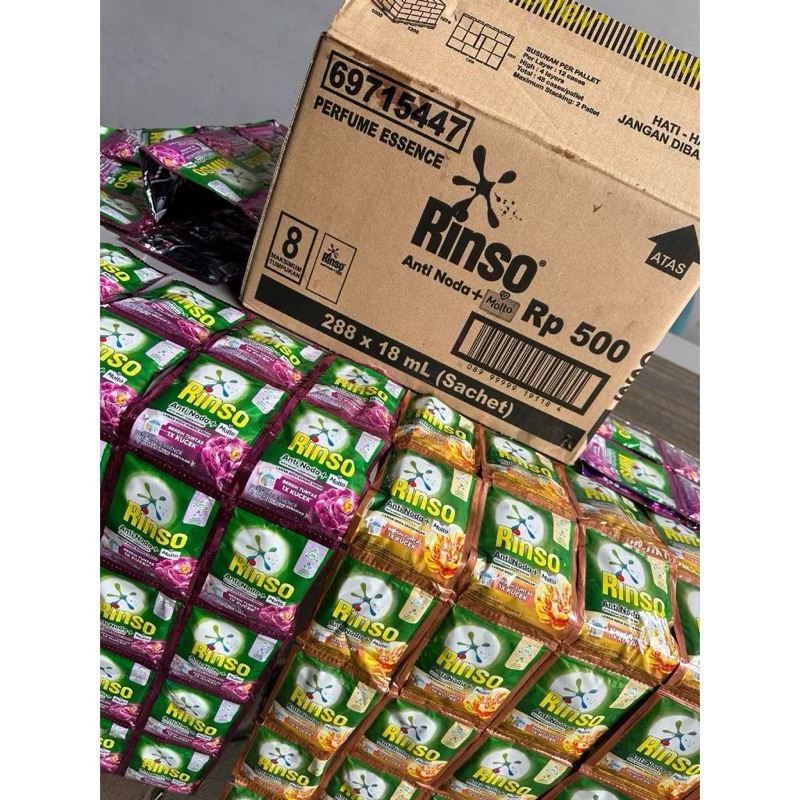 Rinso Cair Sachet 1 Dus isi 288 sachet
