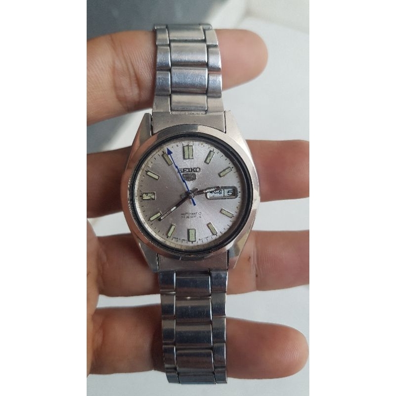 seiko 5 otomatis kaliber 7s26