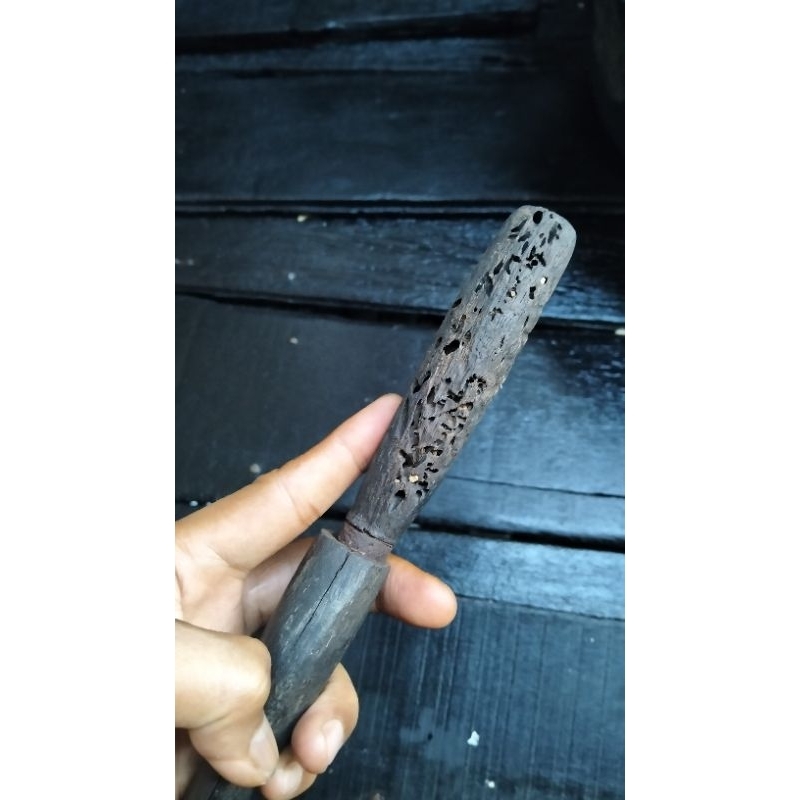 Belati duhung dohong kecil tua Dayak pedalaman Kalimantan Temuan sungai