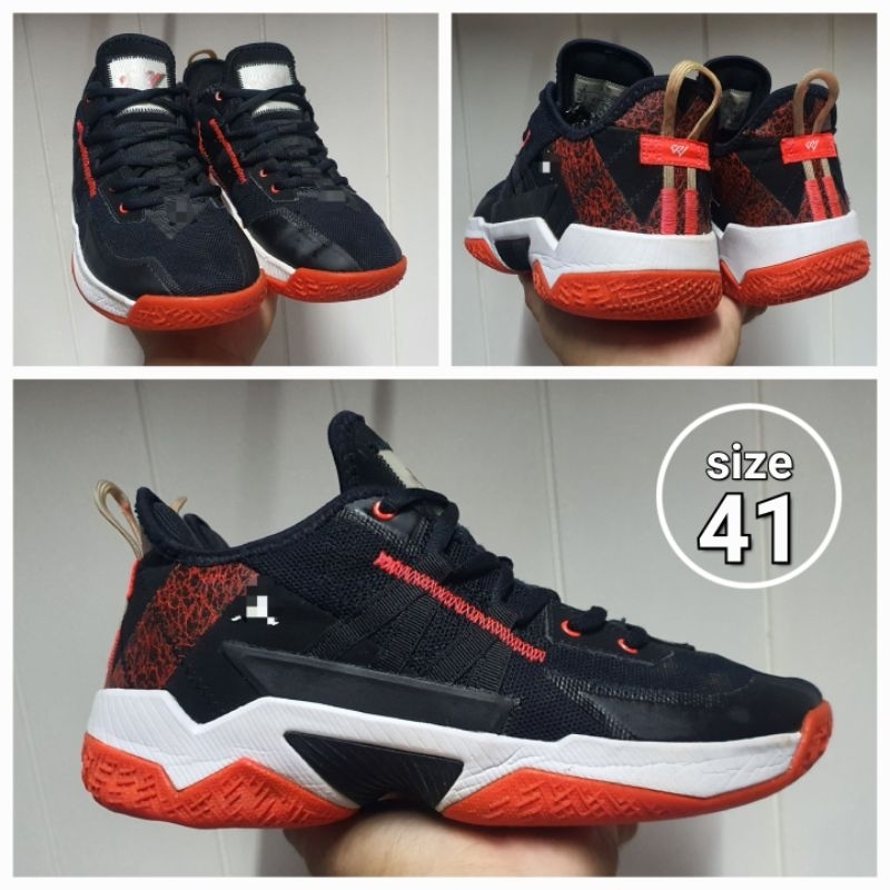 Sepatu Basket Low Westbrook One Take size 41 (26cm) second oray shoes