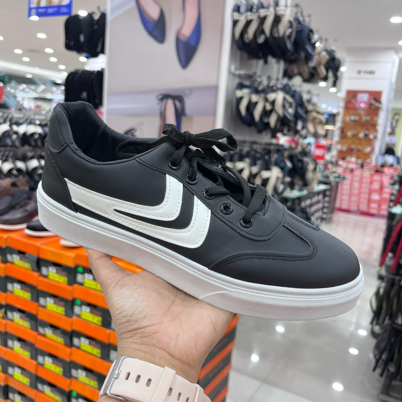 Sepatu Sneakers Pria Dr. Kevin | Sepatu ket pria Dr. Kevin