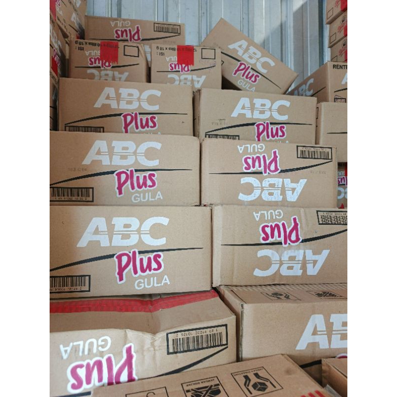 

Kopi ABC Plus Gula 1 Dus isi 12 renteng / 120 sachet | Rofkar Pangan