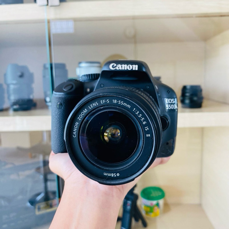 KAMERA DSLR CANON 550D