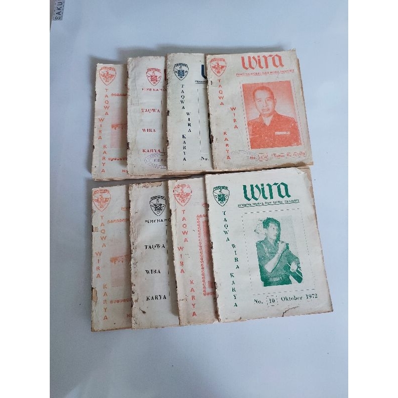 Buku antik majalah tabloid buletin Wira 1972 dan 1973 Pembina Moral dan Moril Prajurit koleksi buku 