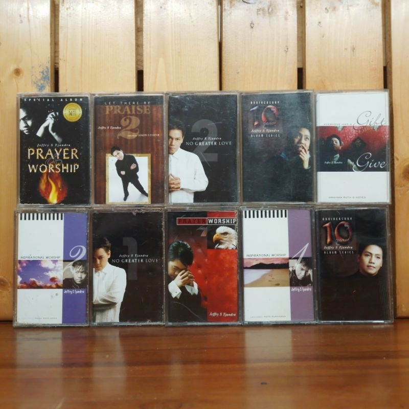 KOLEKSI KASET PITA MUSIK LAGU ROHANI KRISTEN DAN LAINNYA