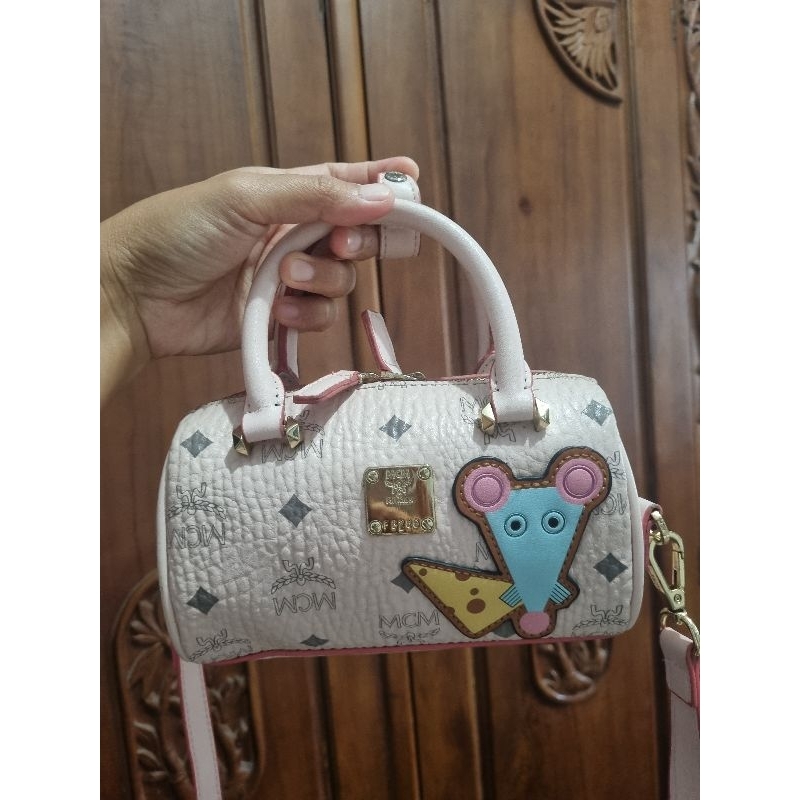 Preloved MCM pink speedy mouse