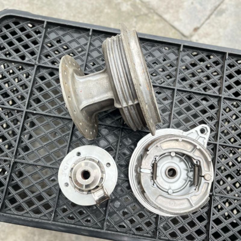 TROMOL BELAKANG DT 175 ORIGINAL PNP GIR BELAKANG YAMAHA SET BUSING STAINLES 304 PNP ARM KAZE/W175/NI