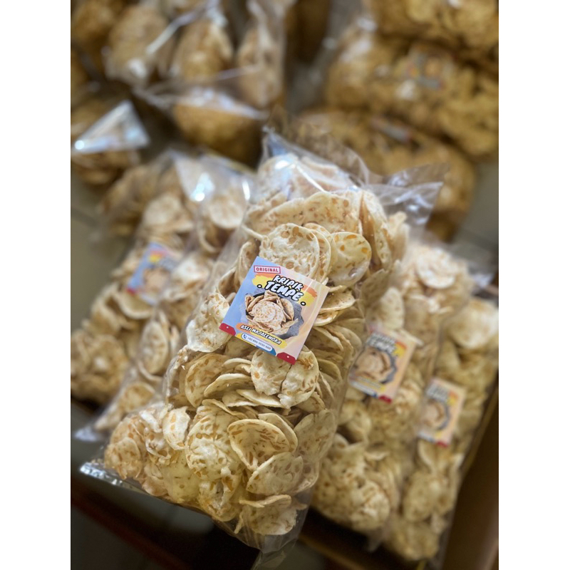 

kripik sagu tempe / kripik tempe ASELI MAJALENGKA
