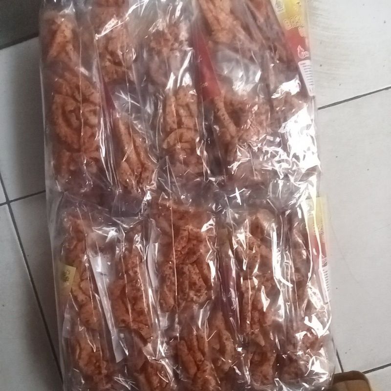 

basreng cikruh daun jeruk Chili oil