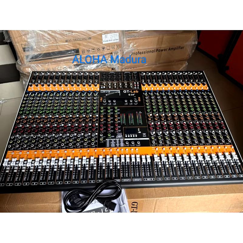 Mixer GT Lab 24 Channel Plus FX2