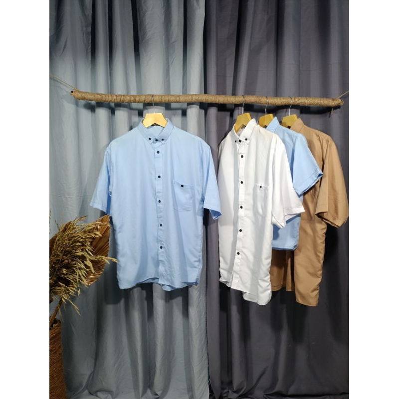 Baju Kemeja polos Pria Lengan Pendek Premium Atasan Casual Jumbo Hem Cowok Keren Original Distro