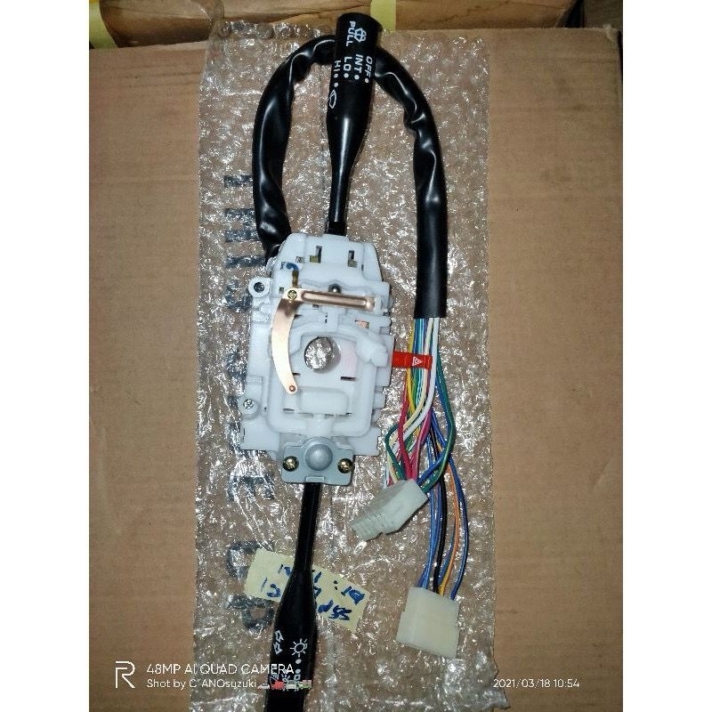 SAKLAR SWITCH LAMPU SEIN SEN COLT T120SS FUTURA KARBULATOR