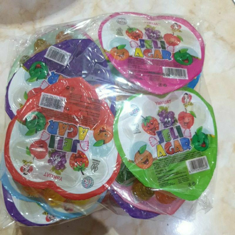 

Yakuat Jeli Agar Rasa Buah Bentuk Love dan Kupu Perpack isi 20 Pcs