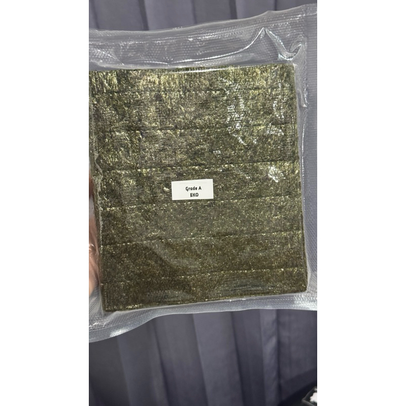 

nori sushi grade A premium ekonomis tebal isi 50 lembar murah untuk sushi dimsum kimbab