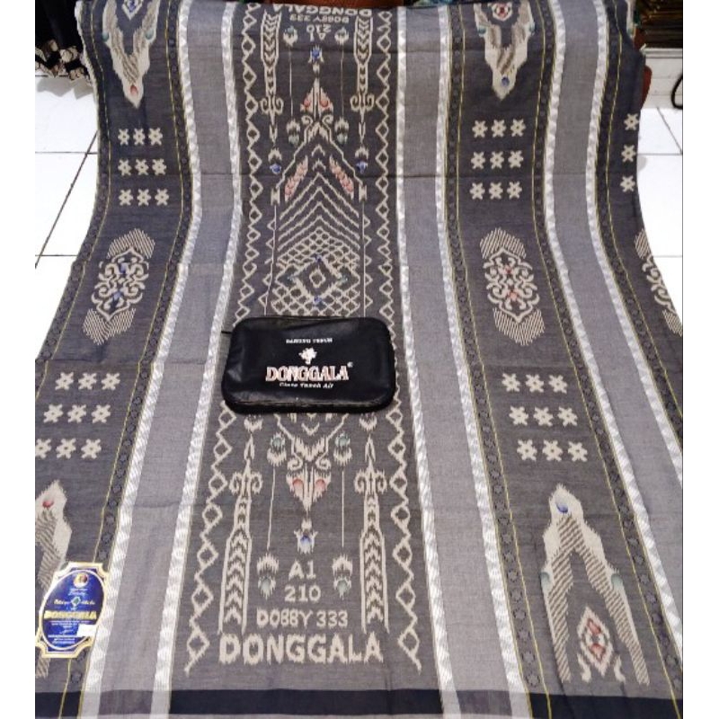 sarung Donggala Semi sutra 100%Original