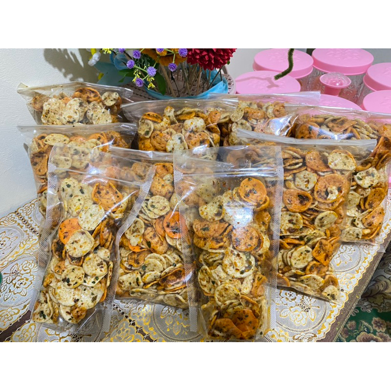 

KERUPUK BANTAT PEDAS DAUN JERUK