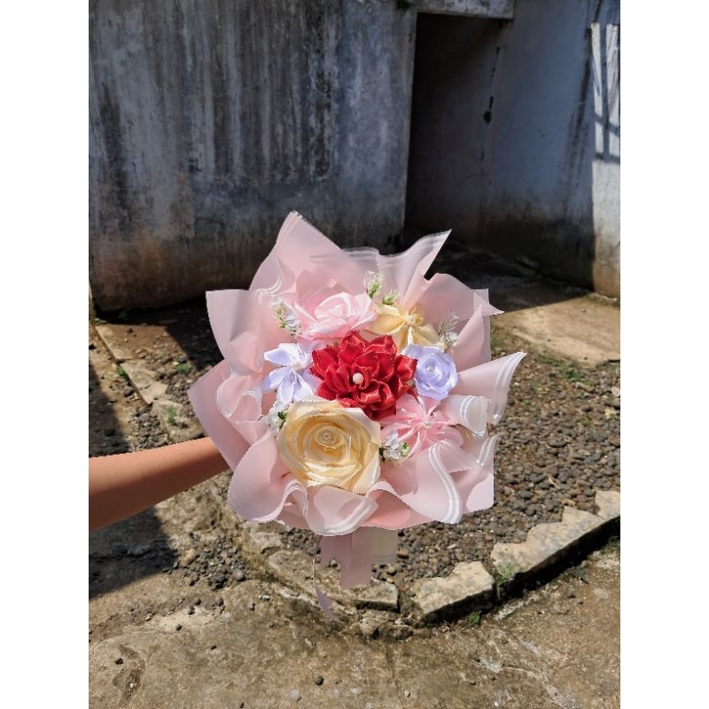 

Buket Pita Satin/Buket Satin/Buket Round