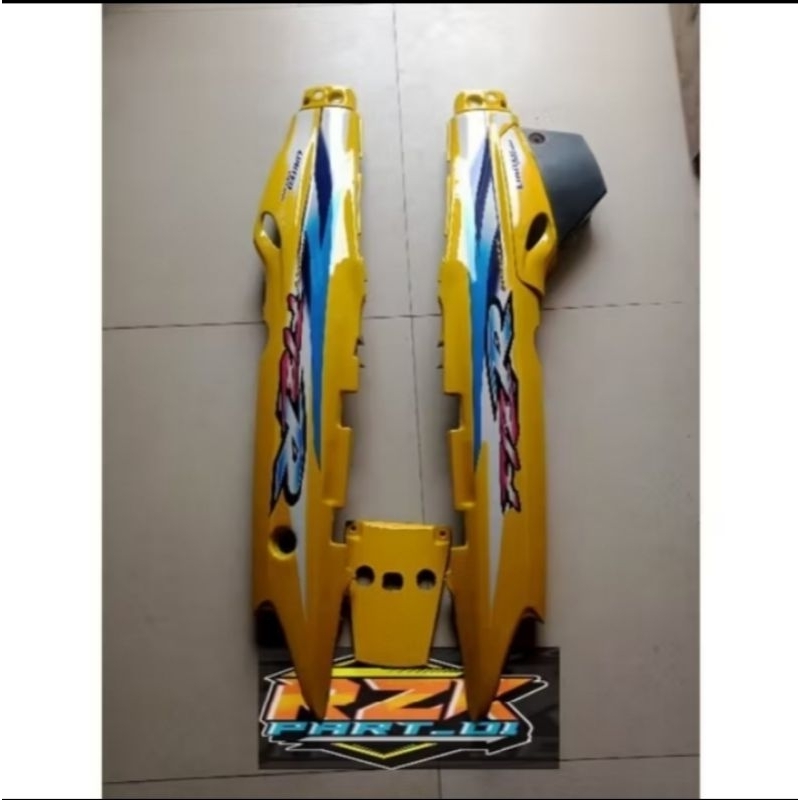 cover body samping yamaha fiz r pnp yamaha vega r lama warna kuning+strip