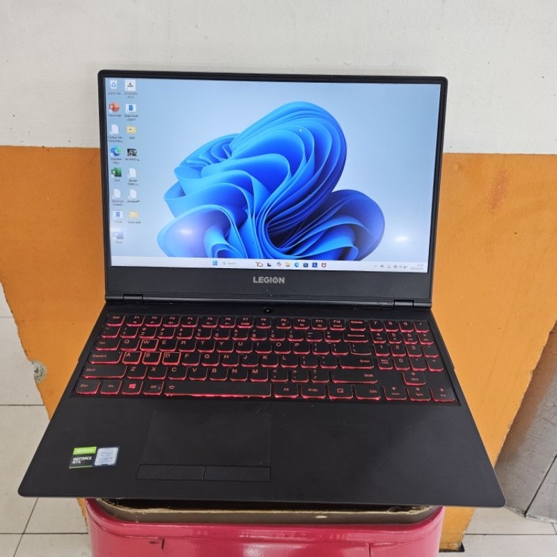 LENOVO LEGION Y7000 CORE I7-9750H GTX 1650 4GB SSD 512GB RAM 16GB