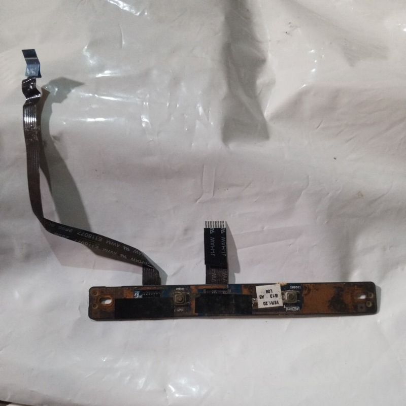 Touchpad Klik kanan kiri HP 1000