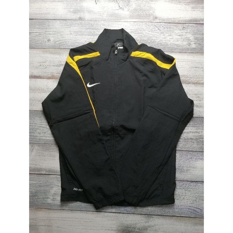 Jaket Tracktop Nike Second Branded