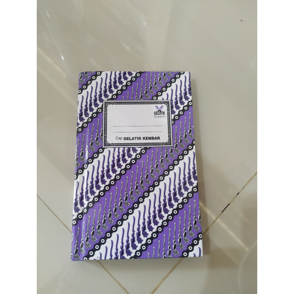 

Buku Oktavo GELATIK KEMBAR - Buku Batik - Oktavo Bergaris Isi 100 lembar