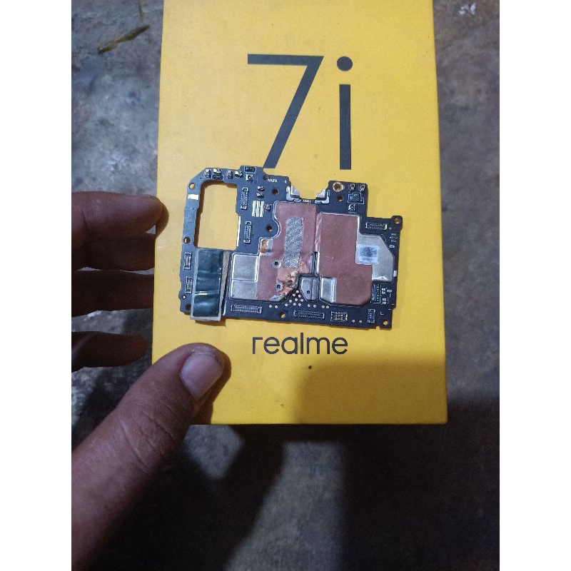 mesin realme 7i +dus 8/128 normal baca deskripsi